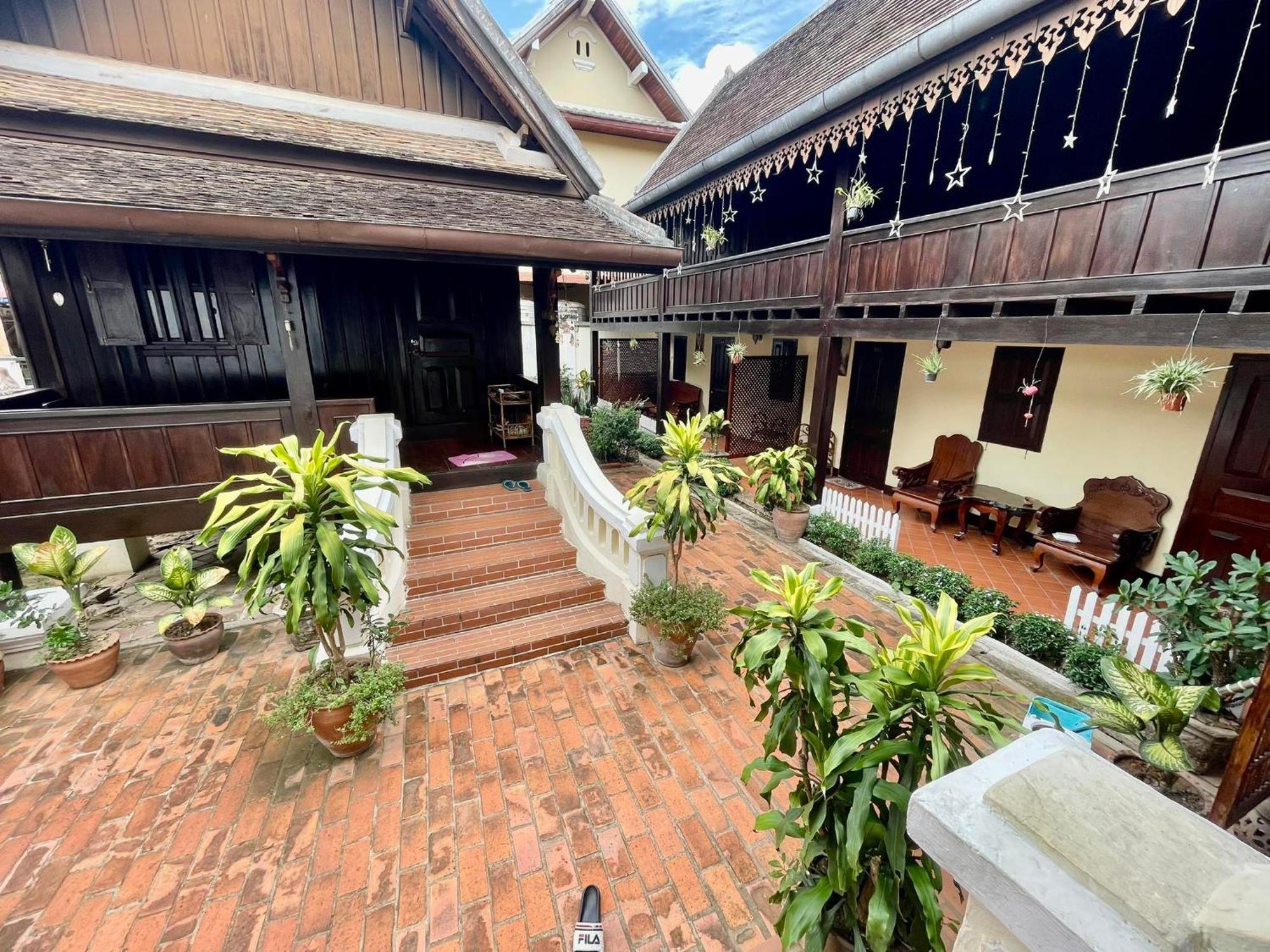 Villa Phathana Boutique Hotel Luang Prabang Ngoại thất bức ảnh